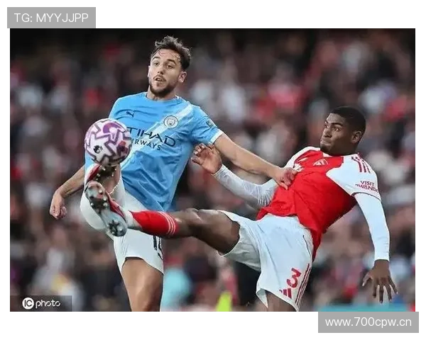 曼城王朝地位是否动摇：赛季统治力变化，竞争格局面临调整