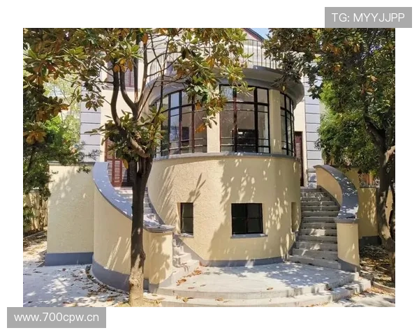 李娜退役后住上海老洋房，打一次球抵普通人半年工资